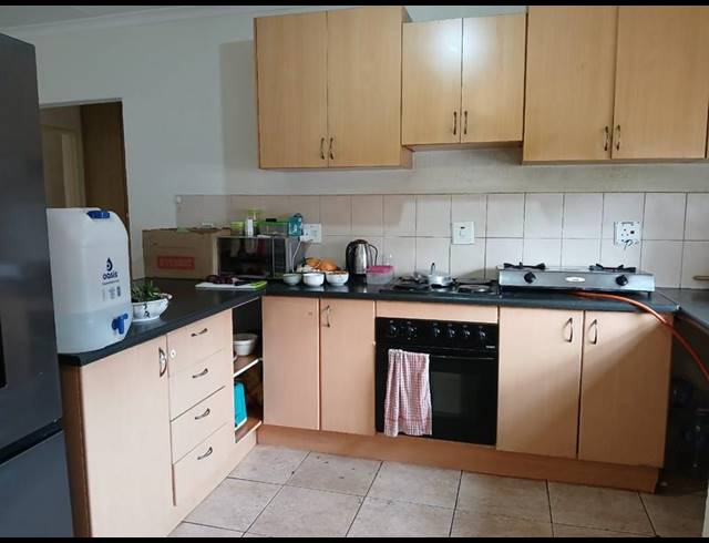 2 BEDROOM APARTMENT FOR SALE IN VORNA VALLEY